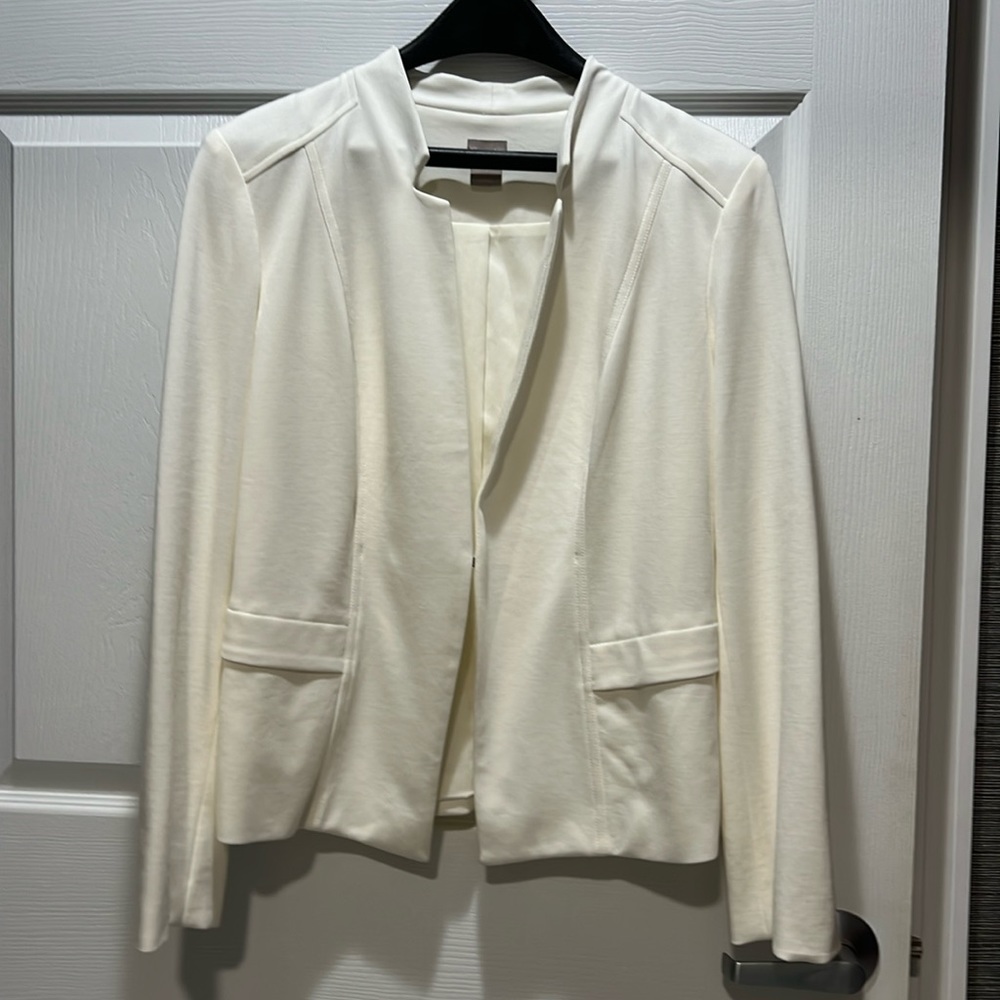 Classic Chico’s ivory blazer, EUC, size 1